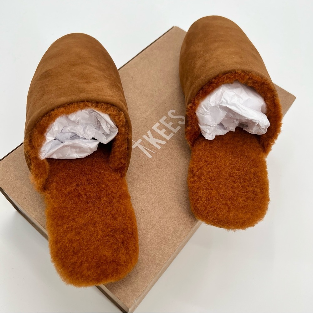 NWT TKEES Ines Shearling Camel Sandal Flats US 9 EU 40 Loafers Suede Mules Tan - Picture 9 of 10